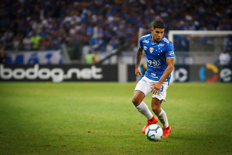 Lucas Romero, pelo Cruzeiro