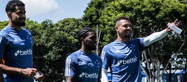 Machado, João Marcelo, Gasolina e Zé Ivaldo em treino do Cruzeiro