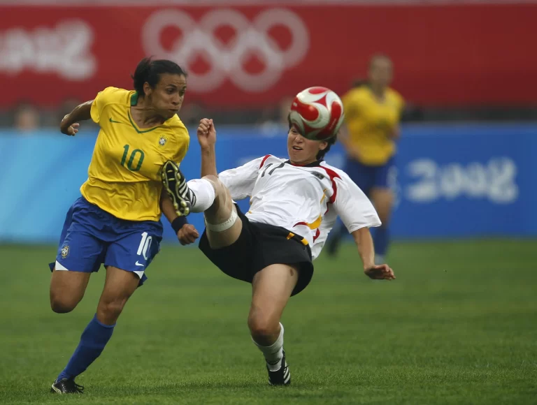 Seleção brasileira feminina de futebol teve os melhores resultados nos Jogos Olímpicos de 2004 e 2008