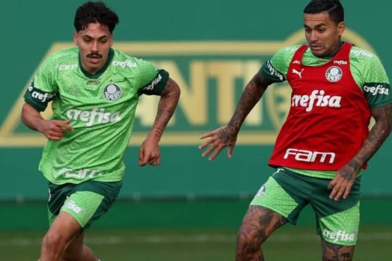 Mauricio e Dudu em treino do Palmeiras