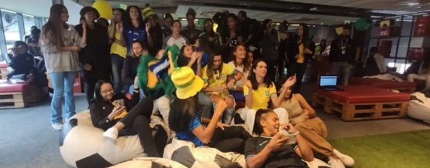 Jogadoras se encontraram no Mineirão