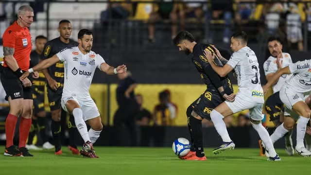 Novorizontino 3 x 1 Santos