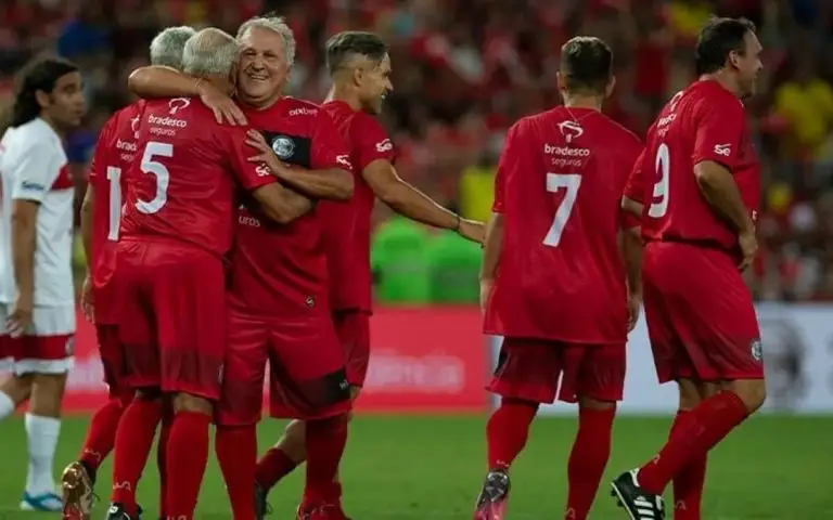 O ex-jogador Zico durante o Jogo das Estrelas, realizado no Estadio do Maracana