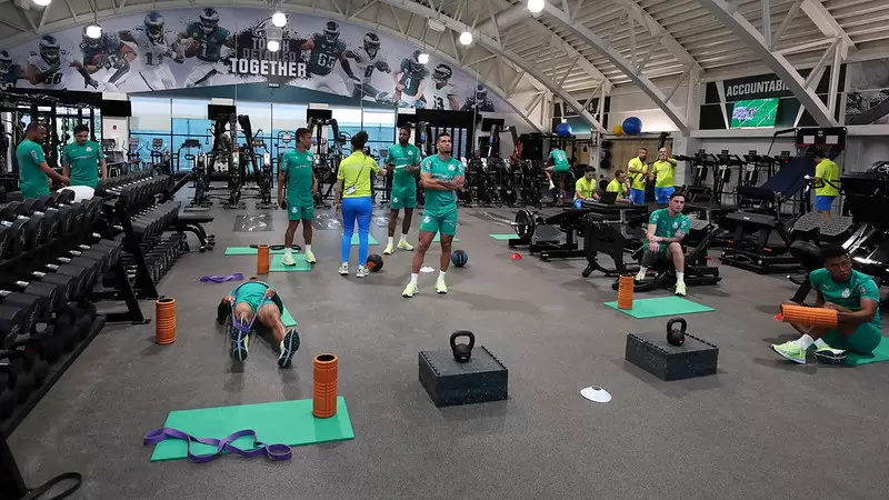 Os jogadores do Palmeiras, durante treinamento, no CT do Philadelphia Eagles