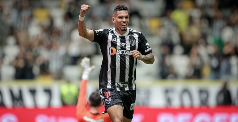 Paulinho, do Atlético-MG