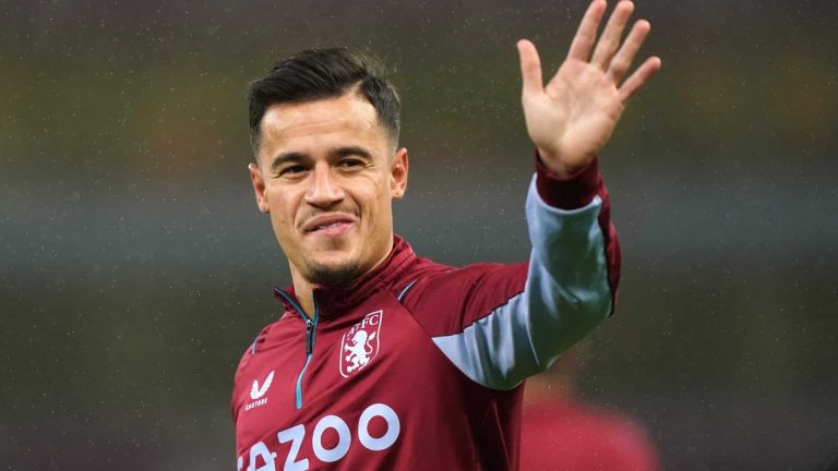 Coutinho deve deixar o Aston Villa, da Inglaterra (Foto: Divulgação / Icon Sports)