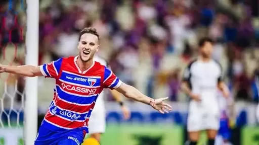 Pochettino em Fortaleza x Corinthians pelo Brasileirão 2025