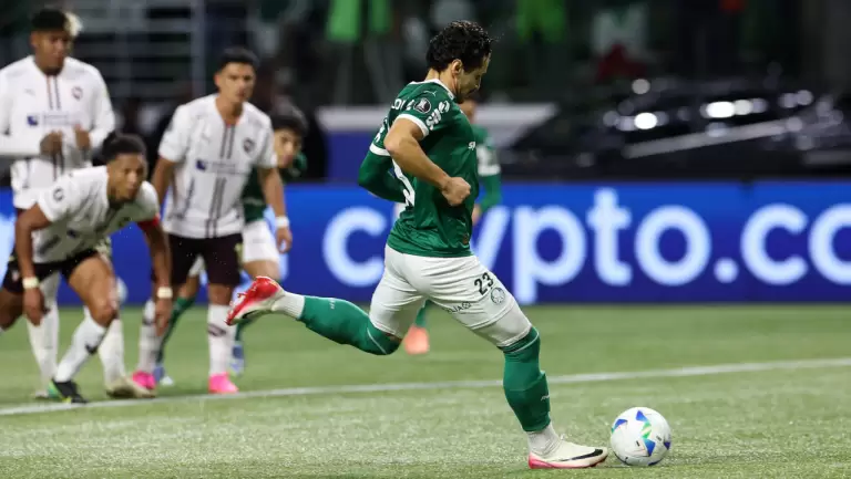 Raphael Veiga em Palmeiras x LDU pela Libertadores 2025