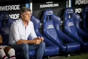 Renato Gaúcho pede demissão do Fluminense após eliminação na Sul Americana