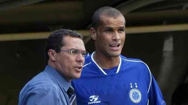 Rivaldo trocou título da Libertadores e Mundial para jogar no Cruzeiro; entenda