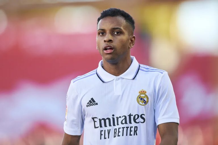 Rodrygo será o quarto brasileiro a vestir a camisa 11 do Real Madrid