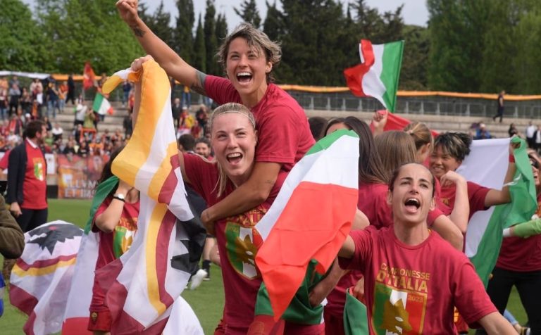 Roma bate Fiorentina e é campeã italiana pela 1ª vez na história