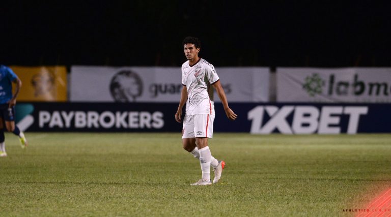 Bruno Leite deverá ser emprestado ao Joinville. Foto: José Tramontin/athletico.com.br