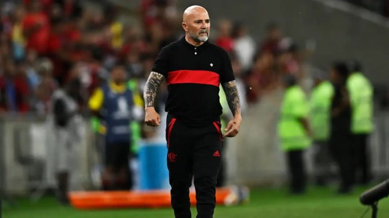 Jornalista da ESPN detona Jorge Sampaoli após eliminação do Flamengo: "Fracassado mais bem-sucedido"