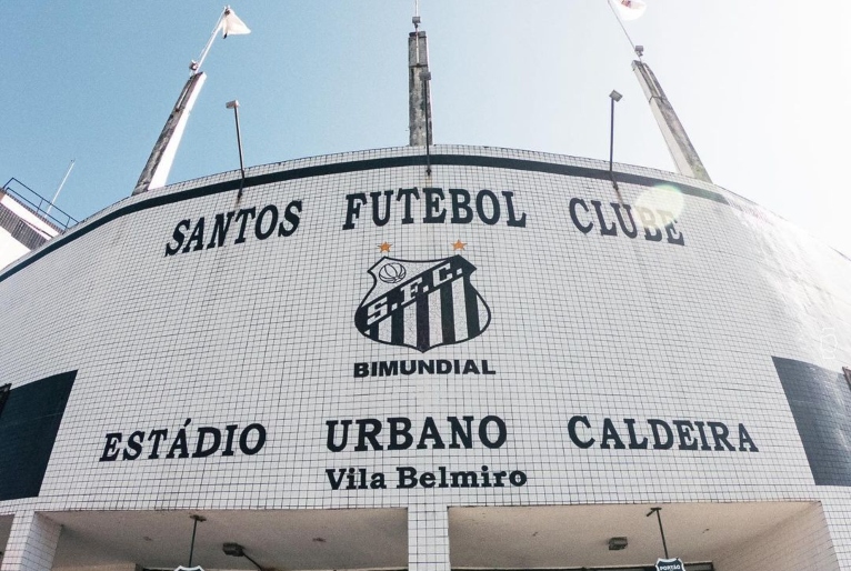 Empresário e Santos garantem que contrato de naming rights foi assinado