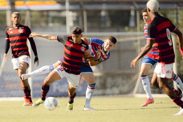 Fortaleza eliminou o Flamengo nos acréscimos para avançar à semifinal do Brasileirão Sub-20