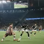 Soteldo em ação no Vasco x Fluminense