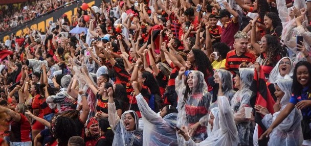 Torcida do Sport na Ilha do Retiro