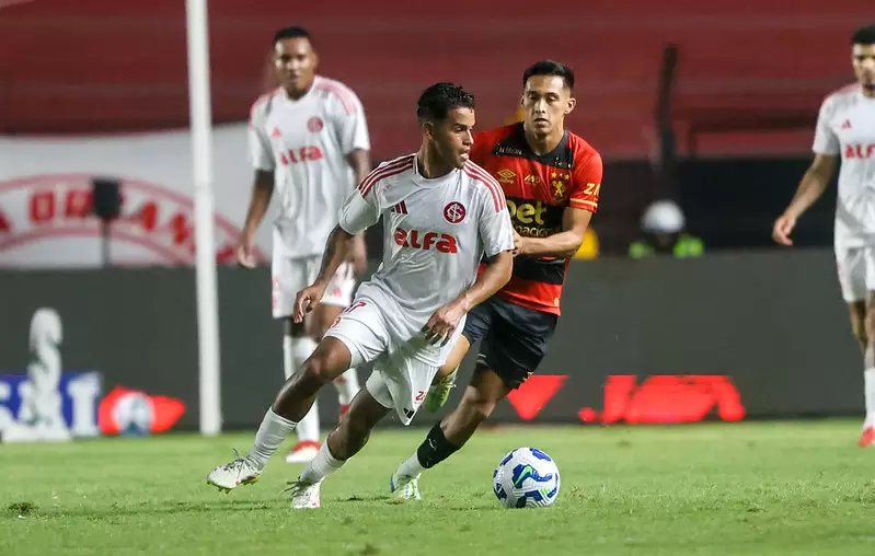 Sport x Internacional pelo Brasileirão 2025