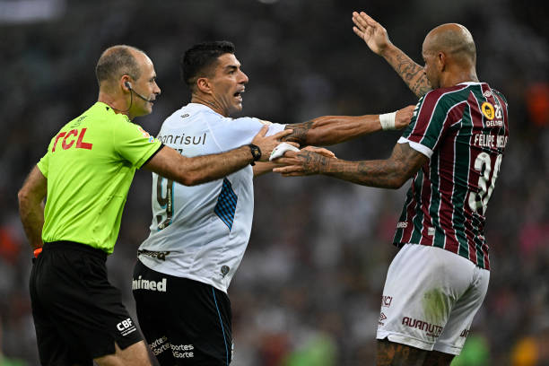 Suárez x Felipe Melo