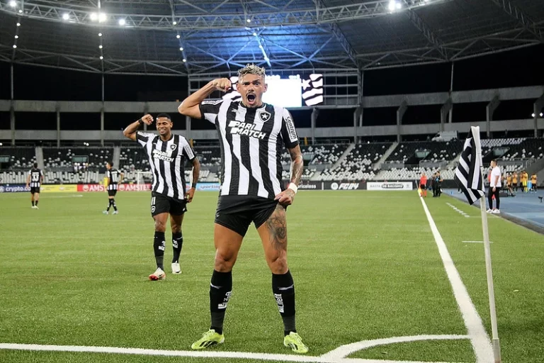 Tiquinho em Botafogo x Aurora