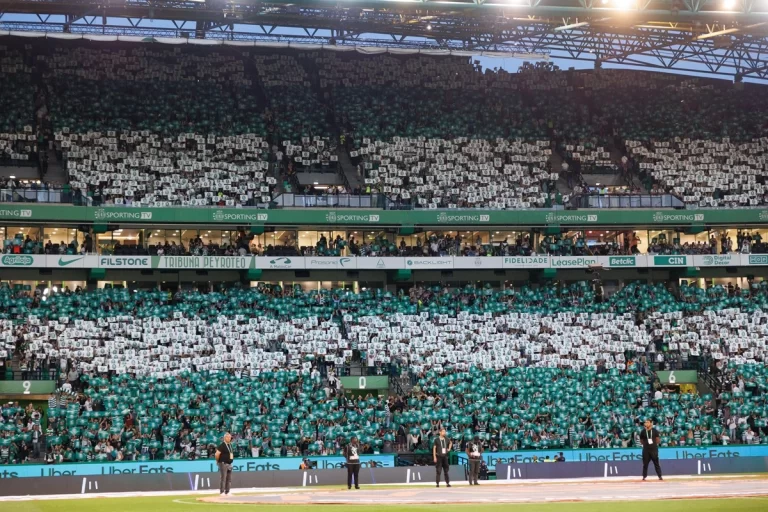 Torcida do Sporting no Estádio José Alvalade