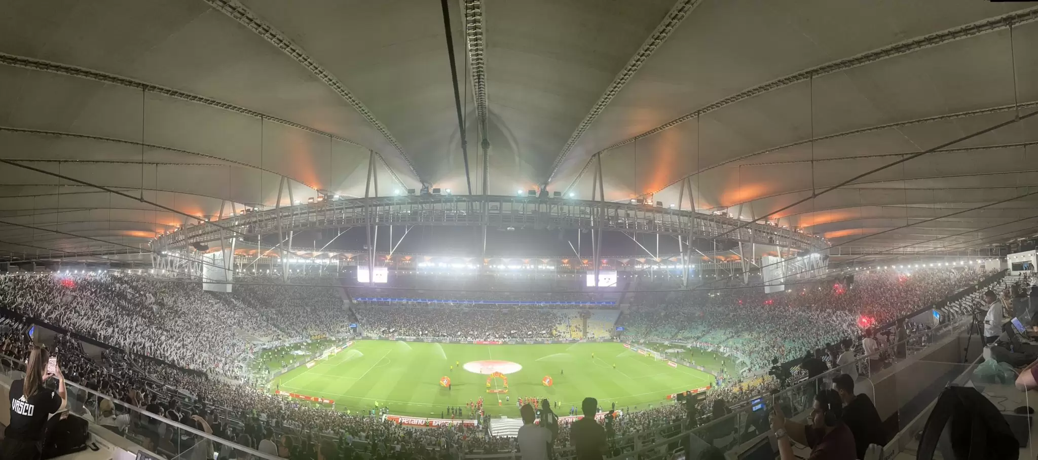 Torcida presente em Vasco x Fluminense pela Semifinal da Copa do Brasil 2025