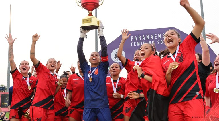 Athletico-PR é tetracampeão do Paranaense Feminino. Foto: Gustavo Oliveira/athletico.com.br