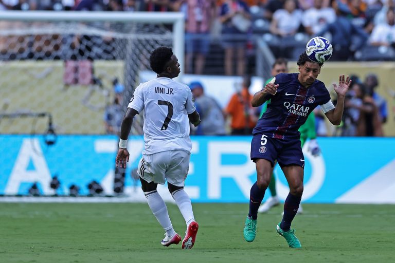Vini-Jr-e-Marquinhos-em-PSG-x-Real-Madrid-pela-Copa-do-Mundo-de-Clubes-2025