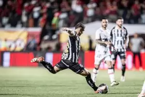 Vitória x Santos pelo Brasileirão 2025