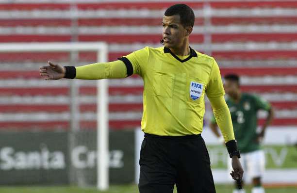 Saiba qual será a equipe de arbitragem que comandará LDU x São Paulo