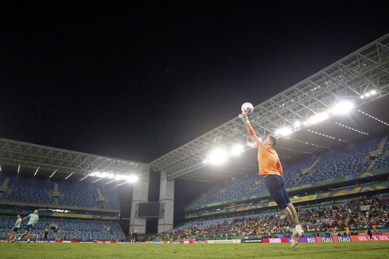 Ederson fala sobre sua relação com os goleiros da Seleção Brasileira