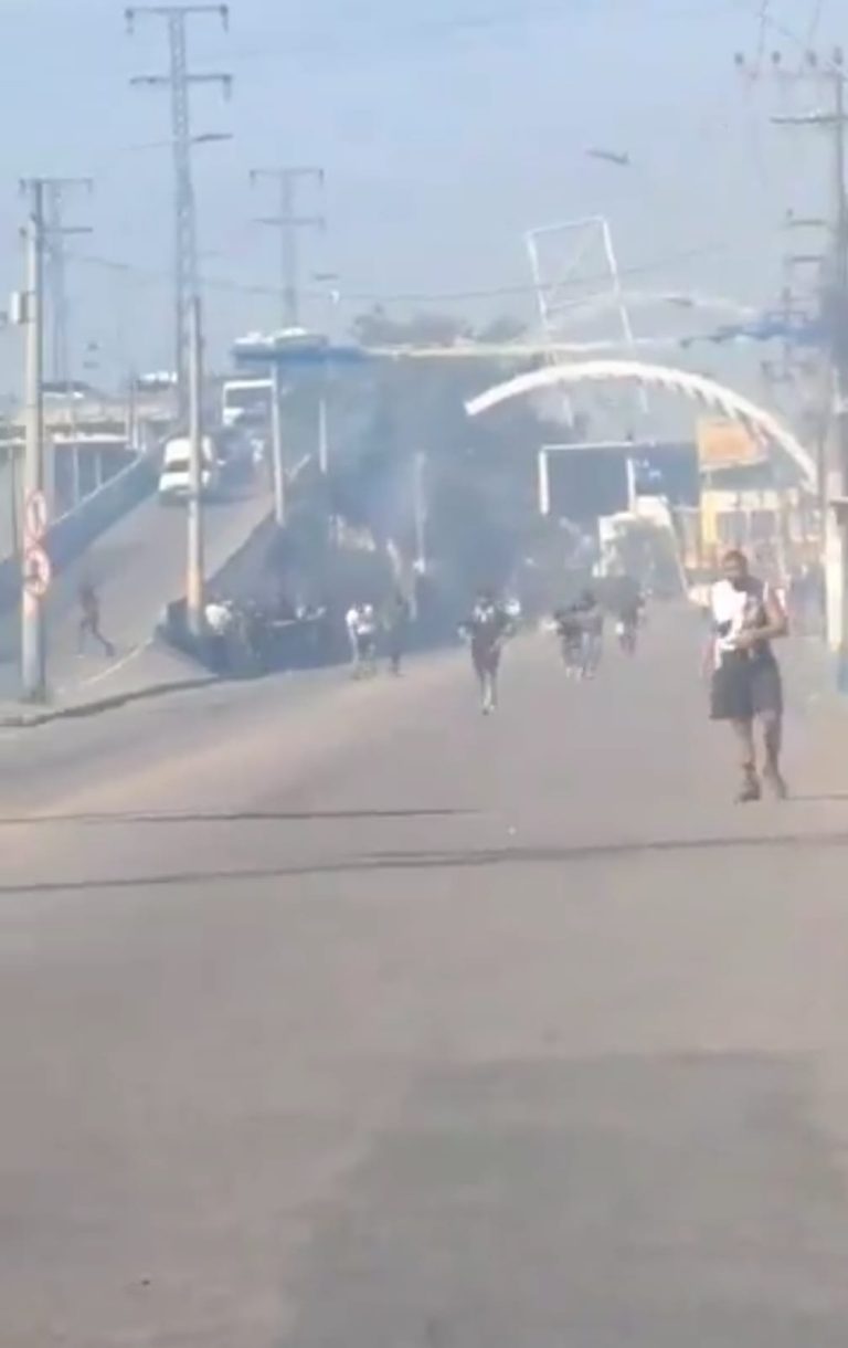 Brigas entre torcedores de Vasco x Flamengo