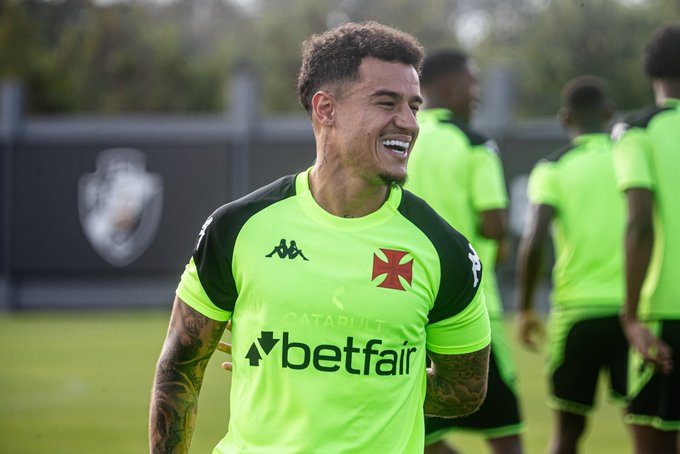 Philippe Coutinho já treina com o Vasco