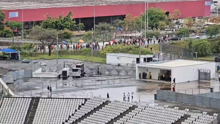 Briga entre Corinthians x Flamengo