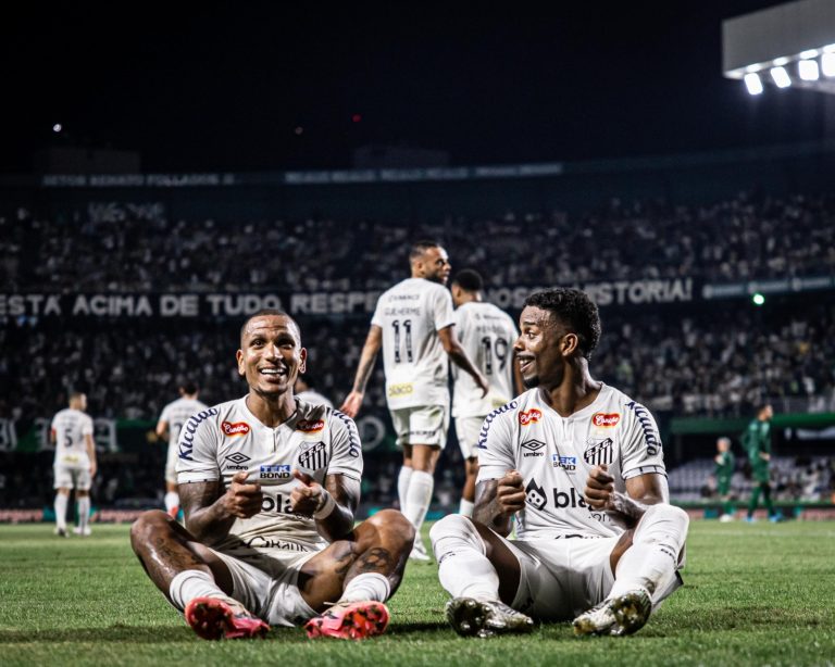 Otero fez um dos gols que garantiram o acesso do Santos