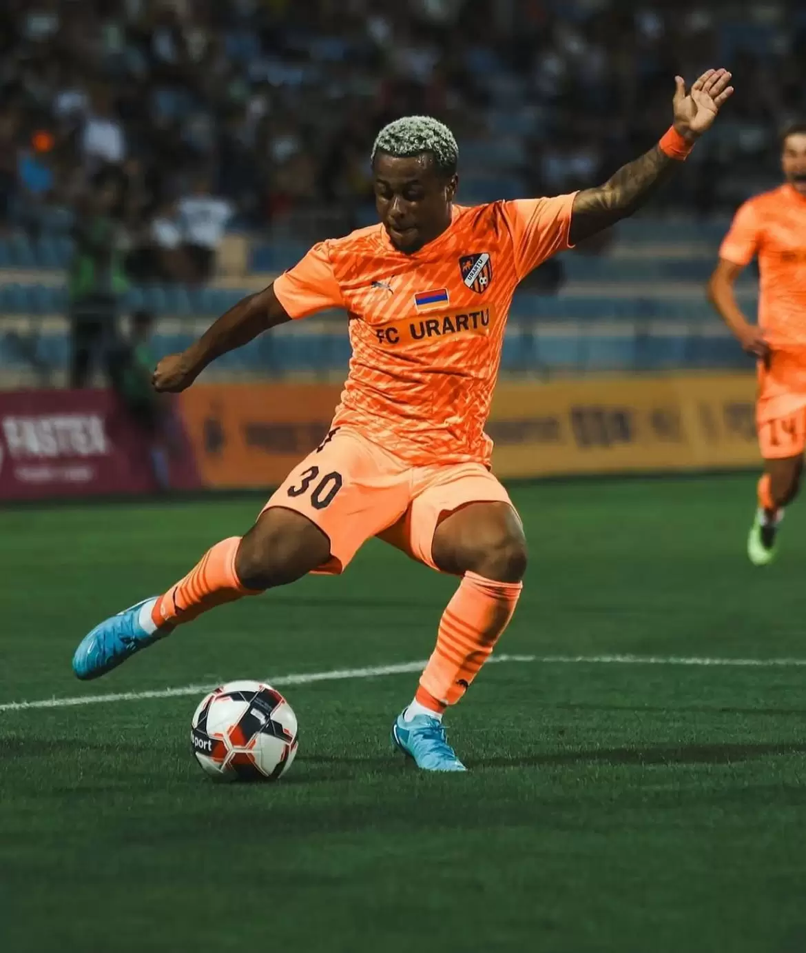 Bruno Michel é cotado para melhor jogador do mês na Fastex Premier League