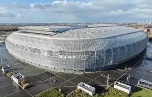 Stade Pierre-Mauroy (Decathlon Stadium), em Lille, na França. 