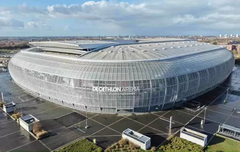 Stade Pierre-Mauroy (Decathlon Stadium), em Lille, na França.
