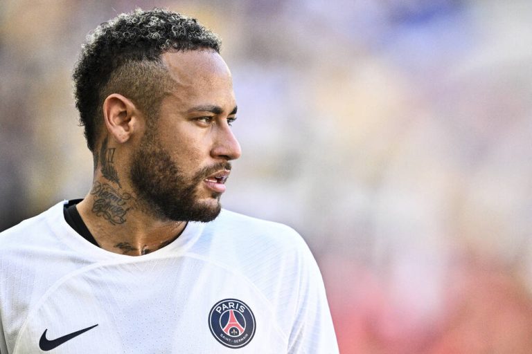 Neymar chegou ao PSG em 2017