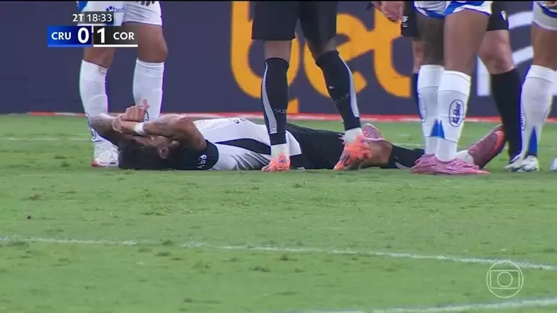 Yuri Alberto é substituído em Cruzeiro x Corinthians