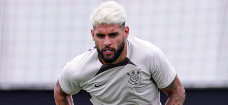 Yuri Alberto em treinamento pelo Corinthians