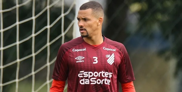 Zé Ivaldo, que tem pré-contrato assinado com o Cruzeiro