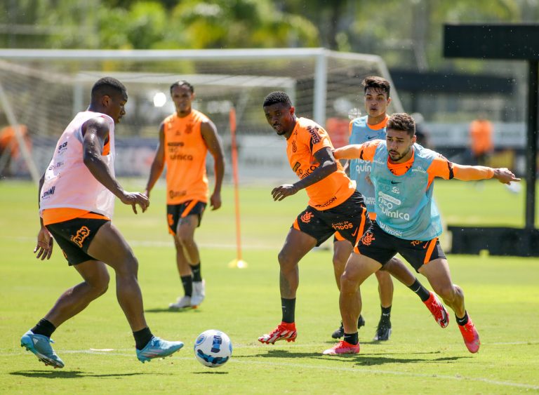 Corinthians confirma empréstimo de jogador e encaminha outras duas saídas para o Cuiabá