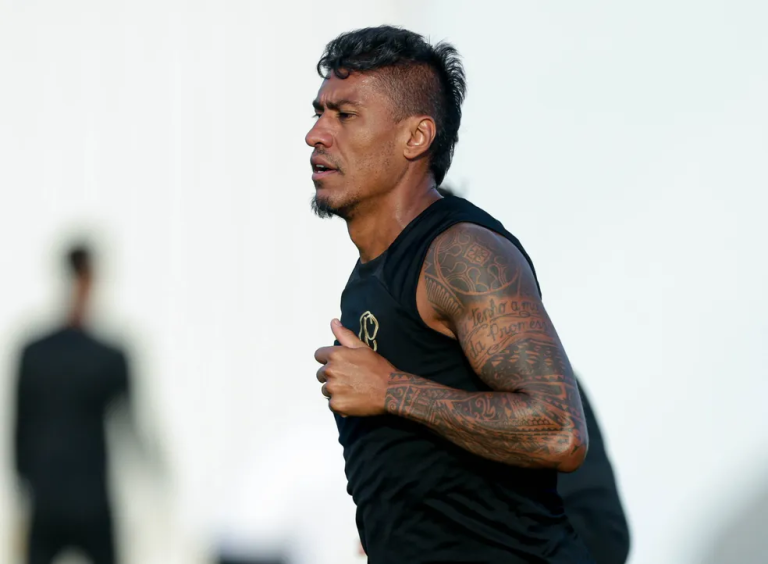 Polivalência: Paulinho diz que pode ajudar o Corinthians em qualquer função