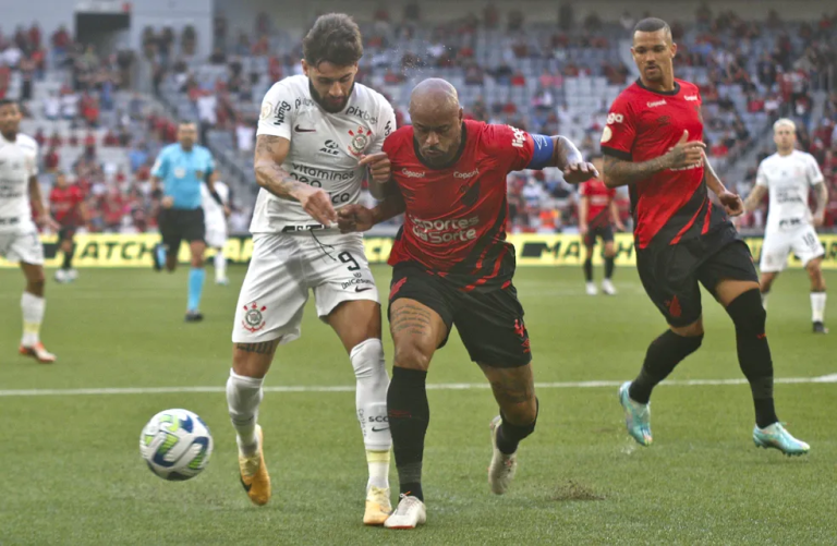 Corinthians x Athletico-PR: confira qual será a equipe de arbitragem do confronto