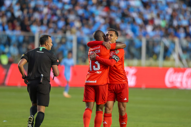 Alan Patrick e Enner Valencia, meia e atacante do Internacional