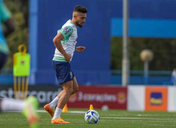 Alex Telles, lateral-esquerdo da seleção brasileira