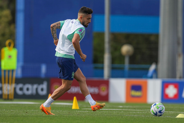 Alex Telles, lateral-esquerdo da seleção brasileira