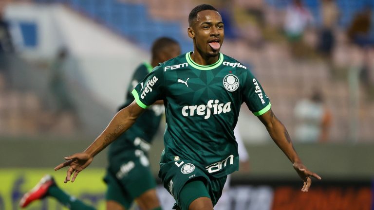 Allan, meia-atacante do Palmeiras